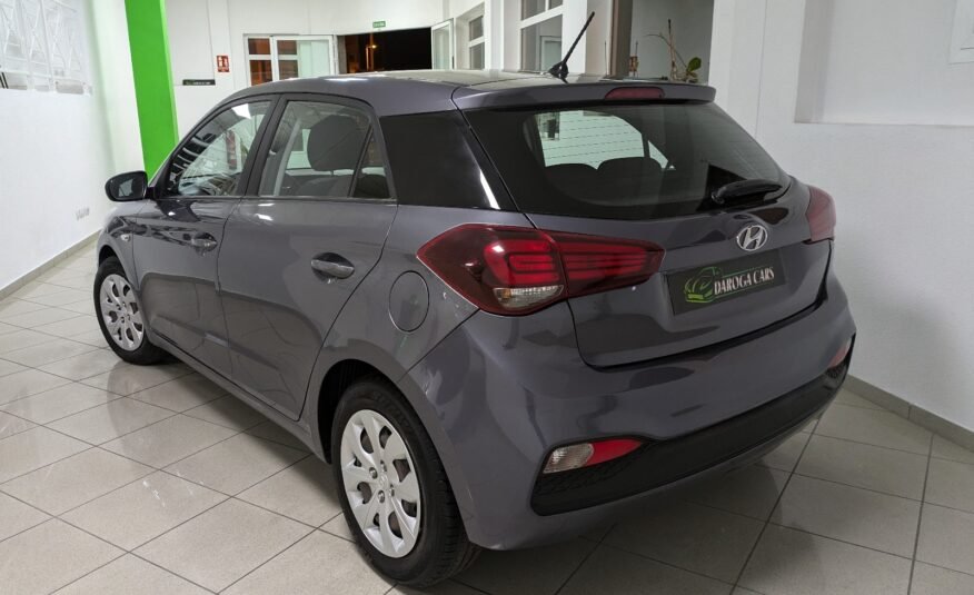 HYUNDAI i20 1.2 ESSENCE