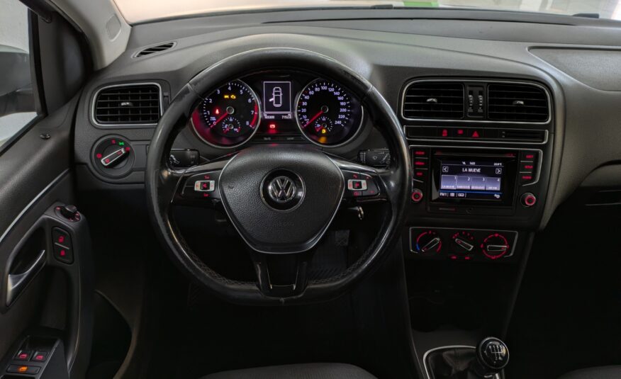 VOLKSWAGEN Polo 1.2 TSI Advance