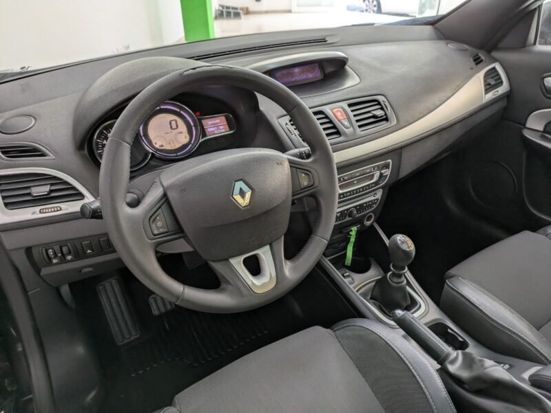RENAULT MEGANE COUPE CABRIO 1.4
