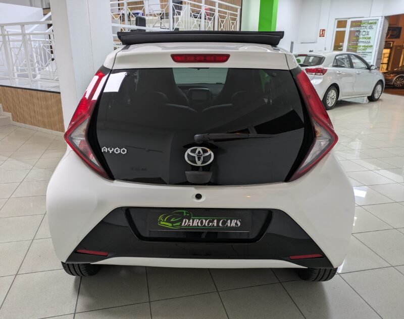 TOYOTA AYGO XCLUSIV