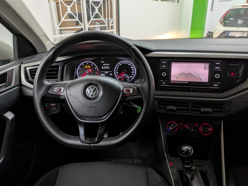 VOLKSWAGEN POLO ADVANCE TSI