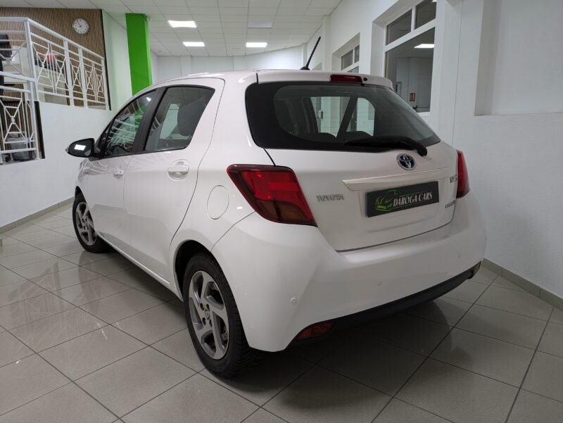 TOYOTA YARIS HYBRID ACTIVE 1.5