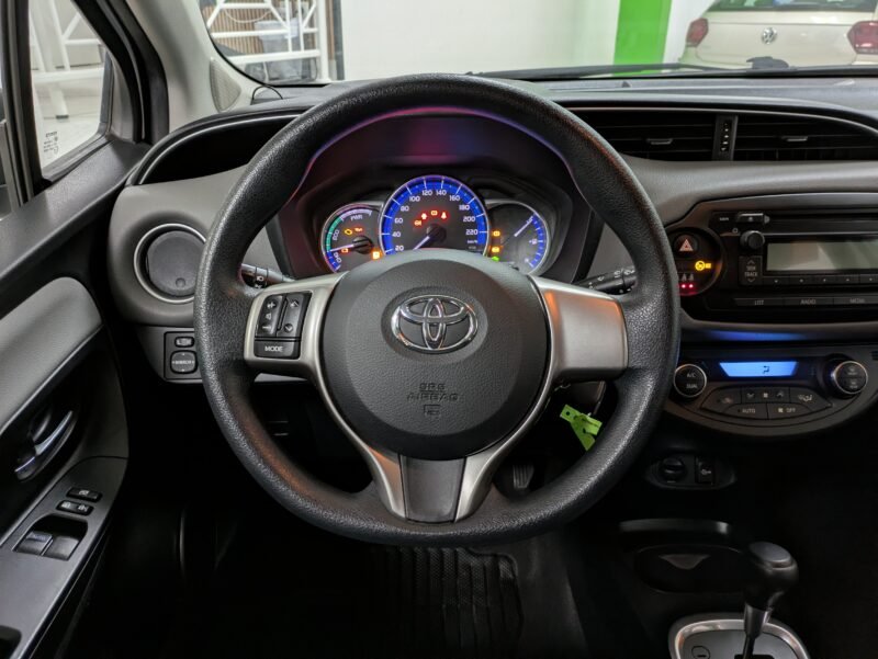 TOYOTA YARIS HYBRID ACTIVE 1.5
