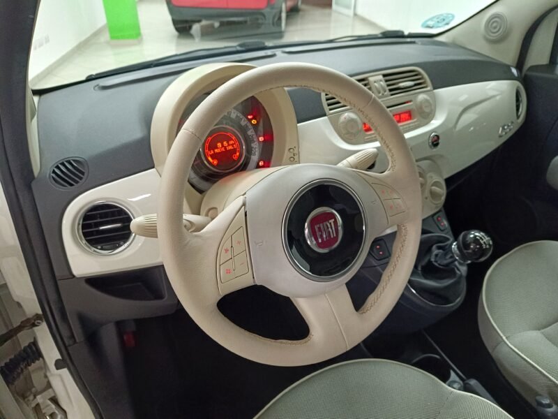 FIAT 500 1.2 LOUNGE