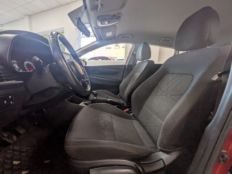 HYUNDAI BAYON 1.2 MPI MAXX