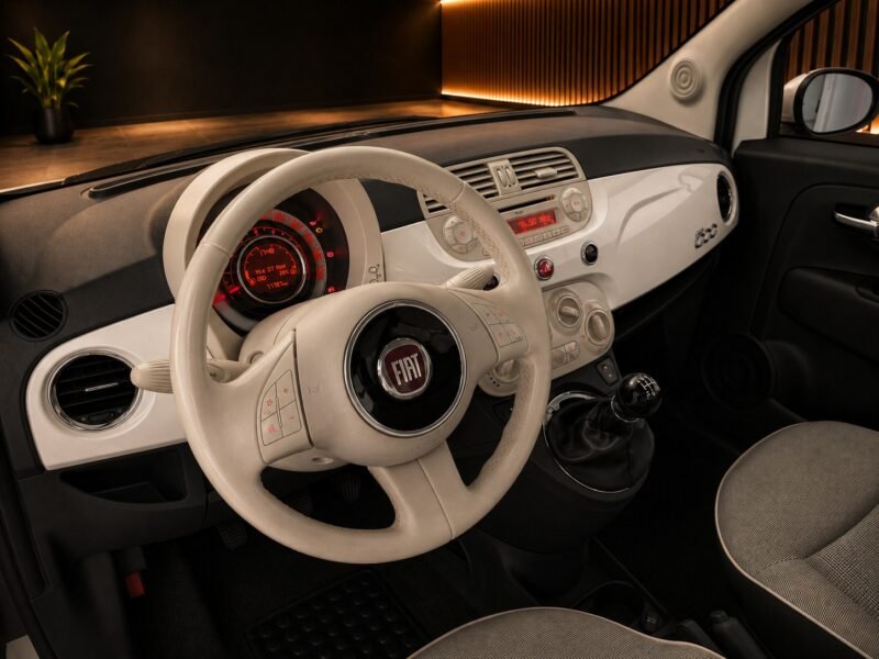 FIAT 500 1.2 LOUNGE
