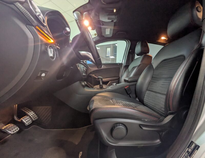 MERCEDES-BENZ CLASE B 180 AMG LINE