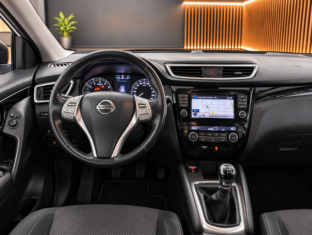 NISSAN QASHQAI 1.2 NCONNECTA 4X2